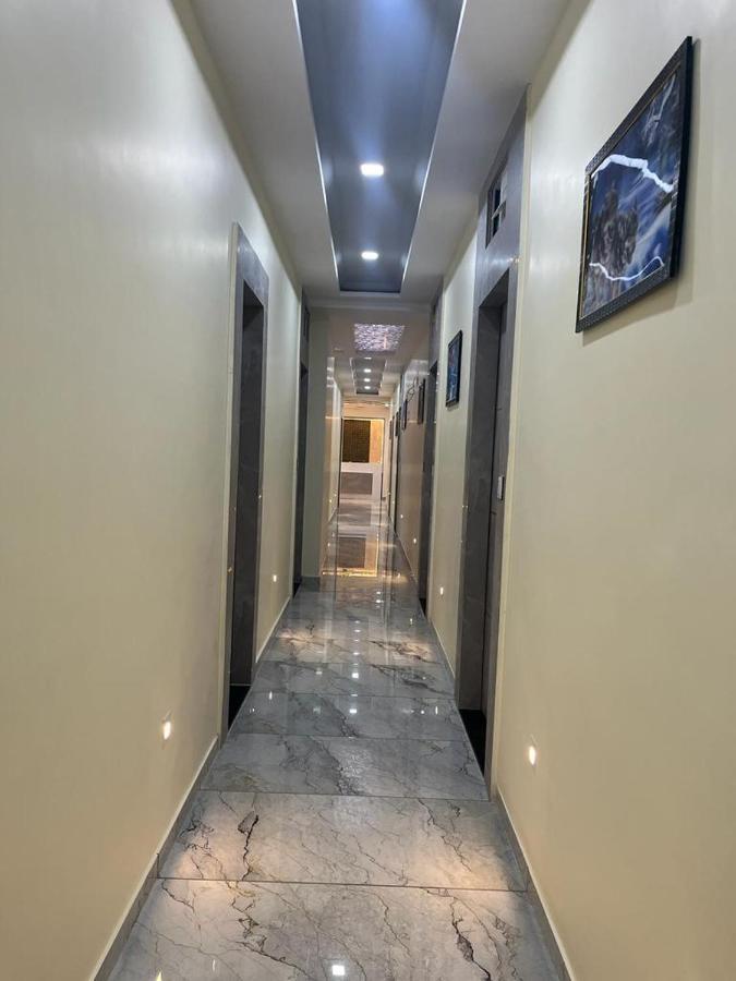 Hotel Sunrise Vadodara Exterior foto