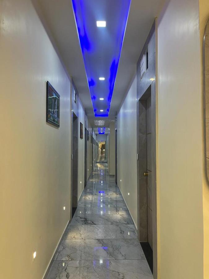 Hotel Sunrise Vadodara Exterior foto